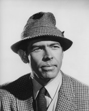 Picture of James Coburn in Dead Heat on a Merry-Go-Round
