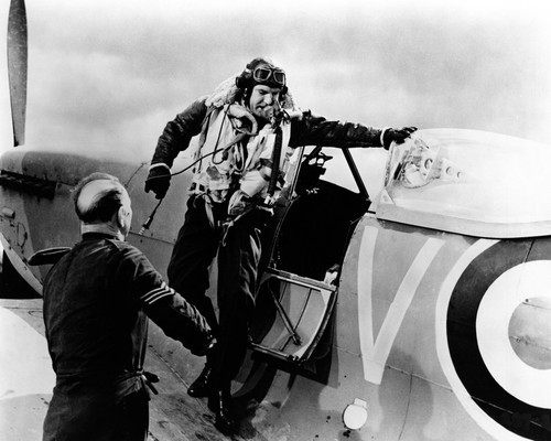 Picture of Kenneth More in Reach for the Sky