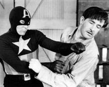 Picture of Dick Purcell in Captain America