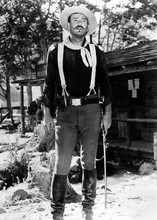 John Wayne She Wore A Yellow Ribbon full length in Cavalry uniform 5x7 photo