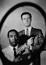 I Spy TV series Bill Cosby Robert Culp with guns pose 5x7 inch real photo