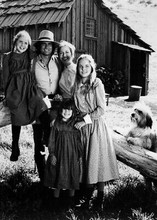 Little House on the Prairie TV series 2nd season pose Ingalls family 5x7 photo
