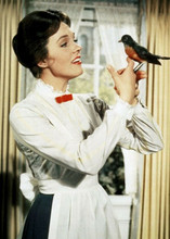 Julie Andrews as Mary Poppins with robin bird on her finger 5x7 inch photograph