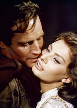 El Cid 5x7 inch real press photograph Charlton Heston kisses Sophia Loren