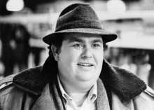 John Candy wears pork pie hat & leather jacket as Uncle Buck 1989 5x7 inch photo