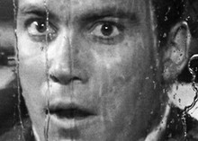 Twilight Zone episode Nightmare at 20,000 Feet William Shatner 5x7 photograph
