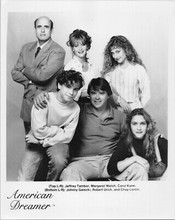 American Dreamer TV series original 8x10 cast photo Robert Urich Carol Kane