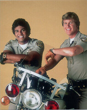 CHIPS TV series Erik Estrada Larry Wilcox pose with cop motorbike 8x10 photo
