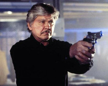 Charles Bronson arms outstretched pointing gun Death Wish 3 8x10 photo