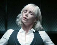 Charlize Theron in white blouse Atomic Blonde 8x10 photo