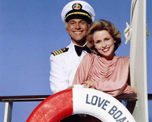 THE LOVE BOAT