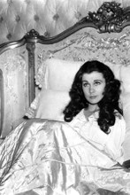 Vivien Leigh as Scarlet in her bed Gone With The Wind 8x12 inch real photo