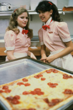 Fast Times at Ridgemont High Phoebe cates Jennifer Jason Leigh make pizza 5x7