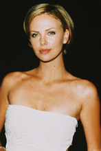 Charlize Theron 4x6 inch press photo #345413