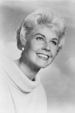 Doris Day vintage 4x6 inch real photo #449322