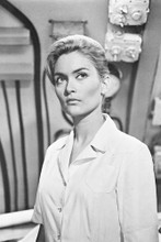 Alexandra Bastedo vintage 4x6 inch real photo #449381