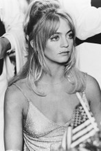 Goldie Hawn vintage 4x6 inch real photo #453291
