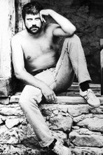 Oliver Reed macho beefcake barechested seated pose 4x6 inch real photograph