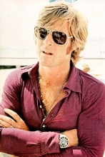 Robert Redford candid 1970's pose in sunglasses 4x6 inch real photograph