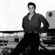 Elvis Presley young pose by CBS Studios in Hollywood 12x12 photo