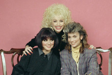 Dolly Parton Emmylou Harris Linda Ronstadt Trio album pose 12x18 poster