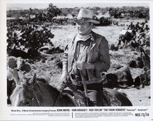 John Wayne on horseback in desert original 1973 8x10 photo The Train Robbers