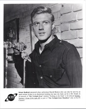 The Twilight Zone original  Sci-Fi Channel 8x10 photo Robert Redford episode