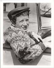 Happy Days TV series original 8x10 photo Donnie Most as Ralph Malph in car