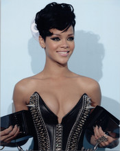 Rhianna 8x10 press photo in off-shoulder gown smiling for cameras Grammy Awards