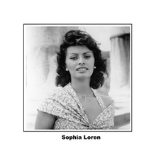 Sophia Loren beautiul smiling 1950's portrait 8x10 photo