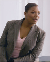 Queen Latifah 8x10 portrait photo in pin-striped suit