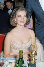 Natalie Wood in low cut gown smiling at Golden Globe Awards 4x6 inch photo