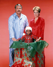 EMMANUEL LEWIS ALEX KARRAS SUSAN CLARK WEBSTER 8X10 PHOTO CHRISTMAS HAT