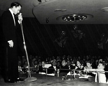 Frank Sinatra Classic On Stage In Concert Circa 50's 8x10 Photo