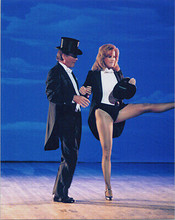 Hart to Hart 8x10 photo Robert Wagner Stefanie Powers leggy dancing together