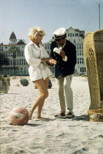 Some Like it Hot Marilyn Monroe Tony Curtis Coronado Hotel beach scene 8x10photo