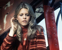 Lindsay Wagner as The Bionic Woman listening with bionic ear 8x10 inch photo