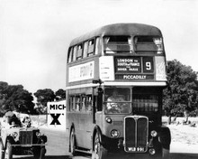 Summer Holiday 1963 Cliff Richard drives AEC Regent III RT London bus 8x10 photo