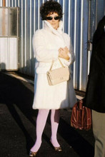 Elizabeth Taylor classic in white fur coat wearing sunglasses 1960's 4x6 photo