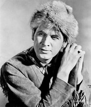 Fess Parker as Daniel Boone in bucksin jacket and hat 8x10 inch photo