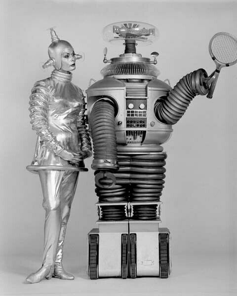 lost in space movie robot