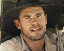 Chris Hemsworth wears bush hat and shirt 8x10 inch photo