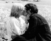 Sky West and Crooked Hayley Mills kisses Ian McShane in field 8x10 inch photo