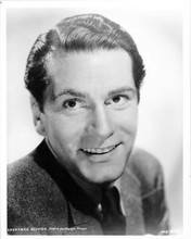 Laurence olivier smiling MGM Hollywood portrait 8x10 inch vintage photo