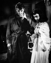 Angel Face film noir 1953 Robert Mitchum in robe Jean Simmons 8x10 inch photo