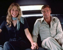 Six Million Dollar Man Lindsay Wagner & Lee Majors hold hands in car 8x10 photo