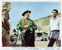 The Big Country Burl Ives pistol duel Chuck Connors & Gregory Peck 8x10 photo