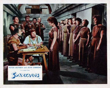 Spartacus Peter Ustinov looks up at Jean Simmons & female slaves 8x10 inch photo