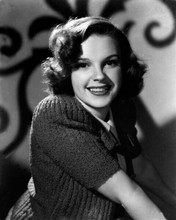 Judy Garland lovely pose 1940's of young Judy in cardigan smiling 8x10 photo