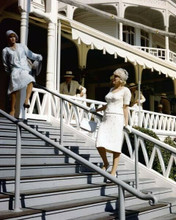 Some Like it Hot Tony Curtis & Marilyn Monroe on Hotel Del Coronado steps 8x10